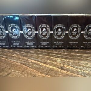 Lot Of 24 Diptyque L'OMBRE DANS L'EAU Eau de parfum Spray Vial 2ml